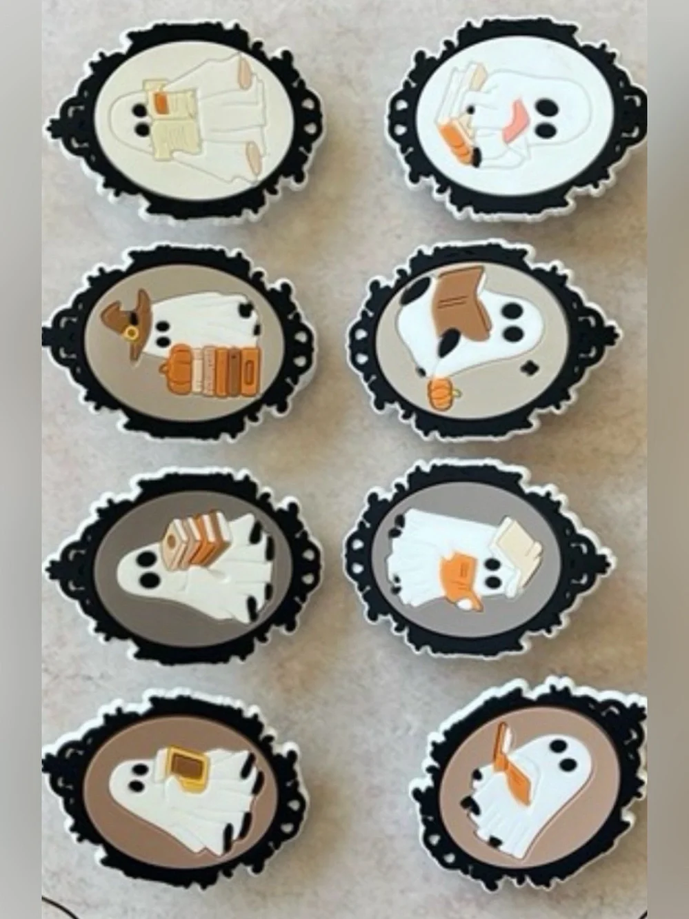 Brand new Envougue Ghost Reading Kitchen Towels and CWC Ghosts Reading Bag Clip